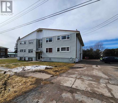 229 Upton Rd, Sault Ste Marie, ON - Outdoor
