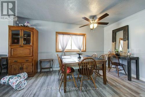 200 Park St, Chatham-Kent, ON - Indoor Photo Showing Dining Room