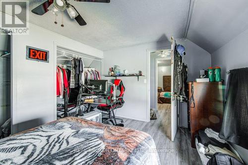 200 Park St, Chatham-Kent, ON - Indoor Photo Showing Bedroom