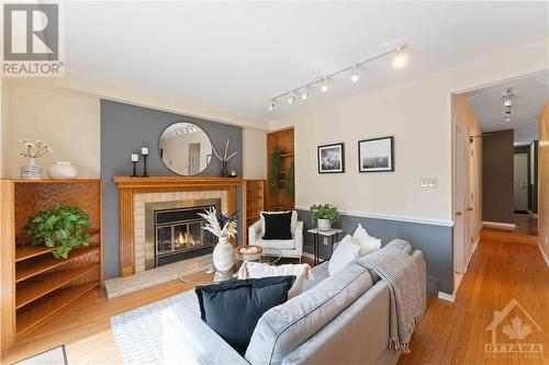2741 Massicotte Lane, Ottawa, ON - Indoor Photo Showing Living Room With Fireplace