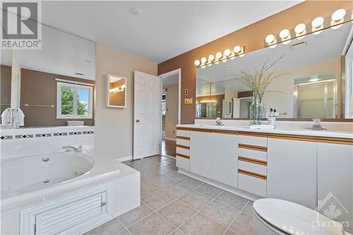 2741 Massicotte Lane, Ottawa, ON - Indoor Photo Showing Bathroom
