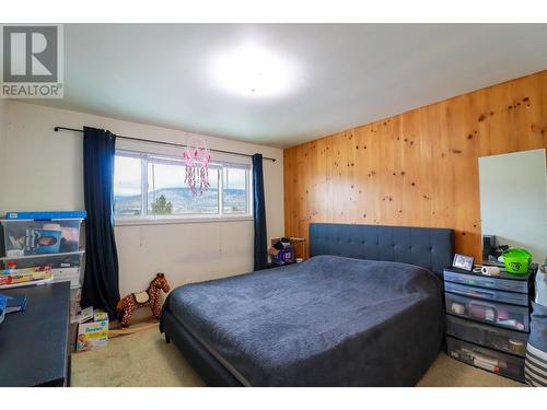 1477 Carmi Drive, Penticton, BC - Indoor Photo Showing Bedroom