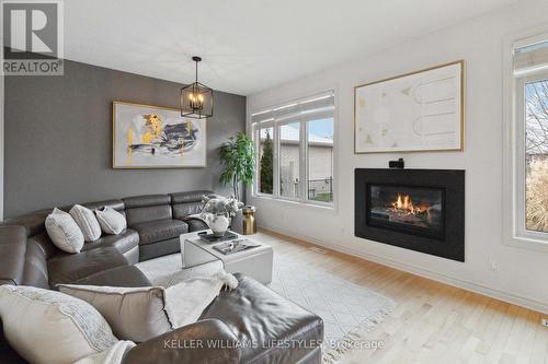 1447 Kirkpatrick Way, London, ON - Indoor Photo Showing Living Room With Fireplace