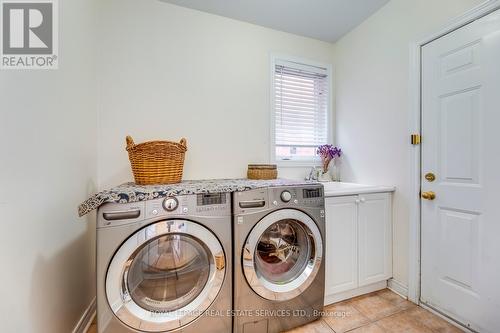 #Upper -1038 Agram Dr, Oakville, ON - Indoor Photo Showing Laundry Room