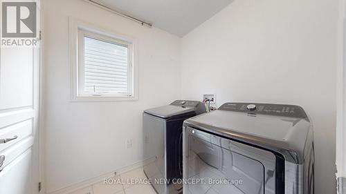 6241 Sam Iorfida Dr, Niagara Falls, ON - Indoor Photo Showing Laundry Room