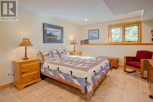 338 Moulton Farm Lane, Rideau Lakes, ON - Indoor Photo Showing Bedroom