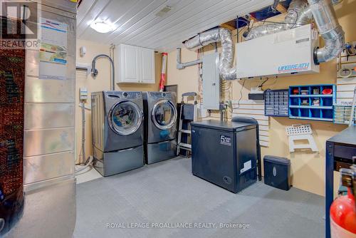 338 Moulton Farm Lane, Rideau Lakes, ON - Indoor Photo Showing Laundry Room