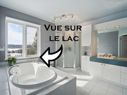 Bathroom - 28 417E Avenue, Saint-Hippolyte, QC - Indoor Photo Showing Other Room