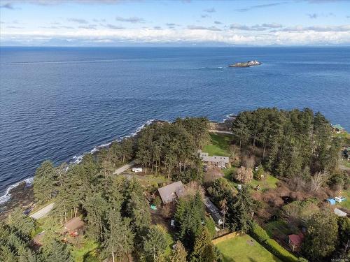 985 Berry Point Rd, Gabriola Island, BC - Outdoor With Body Of Water With View