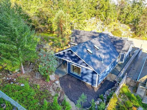 3480 Goodrich Rd, Nanoose Bay, BC - Outdoor