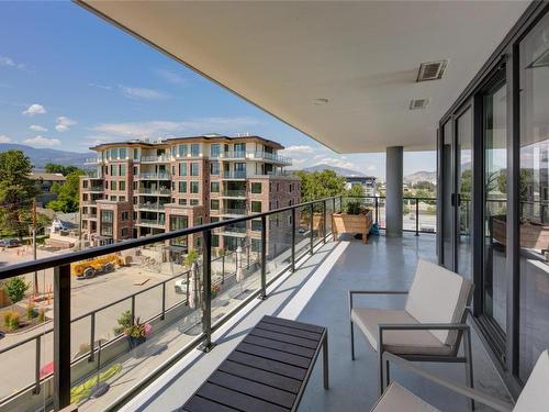 406-485 Groves Avenue, Kelowna, BC - Outdoor With View With Exterior