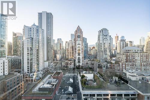 1801 289 Drake Street, Vancouver, BC - Outdoor