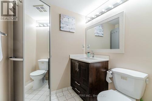 #405 -26 Hanover Rd, Brampton, ON - Indoor Photo Showing Bathroom