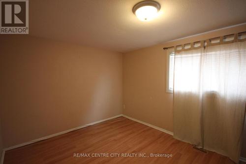 #74 -40 Tiffany Dr, London, ON - Indoor Photo Showing Other Room