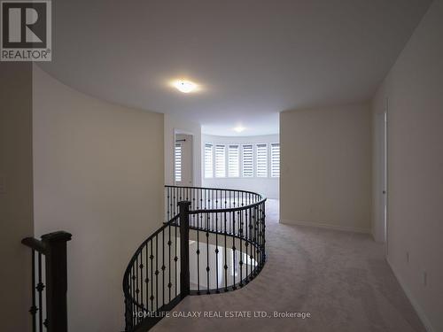 51 Sanford Circle, Springwater, ON - Indoor Photo Showing Other Room