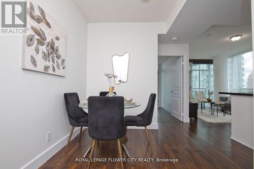 1712 - 223 Webb Drive, Mississauga, ON - Indoor Photo Showing Dining Room
