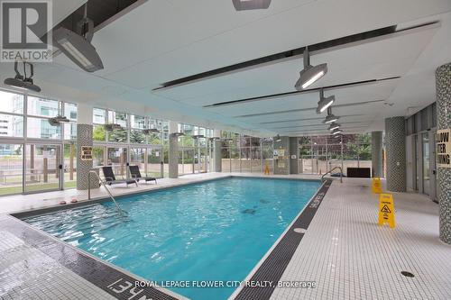 1712 - 223 Webb Drive, Mississauga, ON -  With In Ground Pool With Exterior