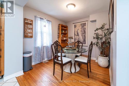 29 Uplands Ave, Hamilton, ON - Indoor Photo Showing Dining Room
