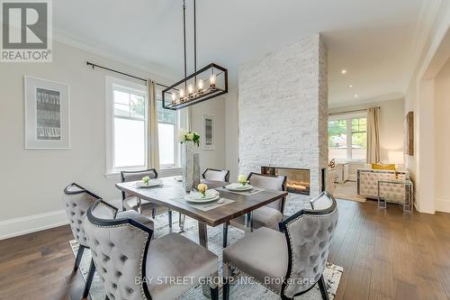 266 Weighton Drive, Oakville, ON - Indoor Photo Showing Dining Room
