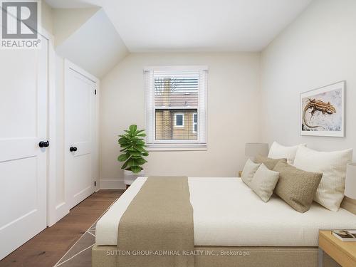 42 Lockerbie Ave, Toronto, ON - Indoor Photo Showing Bedroom