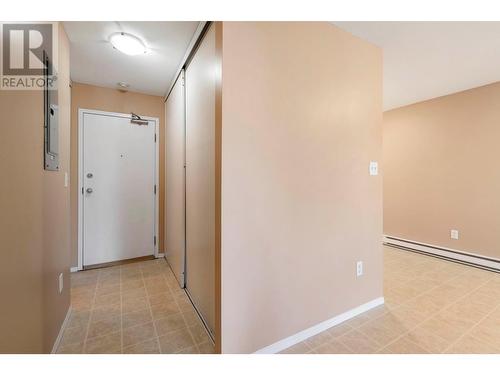 435 Franklyn Road Unit# 202, Kelowna, BC - Indoor Photo Showing Other Room