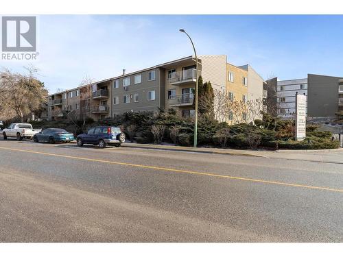 435 Franklyn Road Unit# 202, Kelowna, BC - Outdoor With Facade