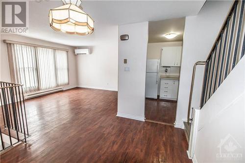 15B Banner Road, Ottawa, ON - Indoor Photo Showing Other Room