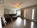393 5Th Avenue Se, Swift Current, SK  - Indoor Photo Showing Living Room 