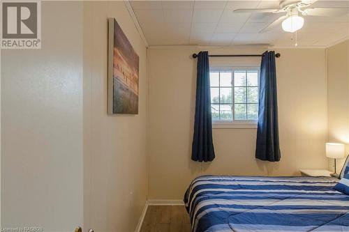 122 St. Edmunds Crescent, Sauble Beach, ON - Indoor Photo Showing Bedroom