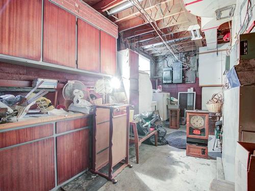 Atelier - 3300 Rue Howard, Longueuil (Saint-Hubert), QC - Indoor Photo Showing Laundry Room