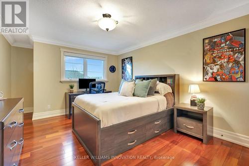 905 Riverstone Crt, Kitchener, ON - Indoor Photo Showing Bedroom