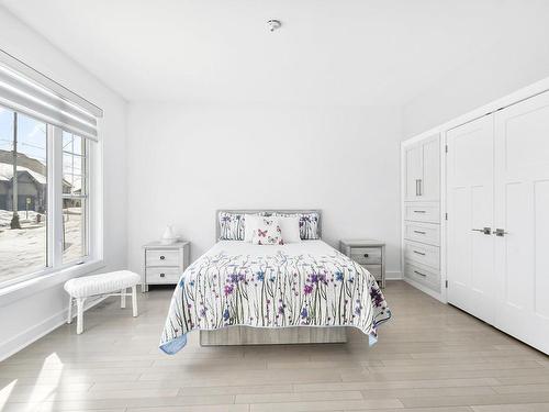 Chambre Ã  coucher principale - 1129 Rue Du Clos-St-Urbain, Prévost, QC - Indoor Photo Showing Bedroom