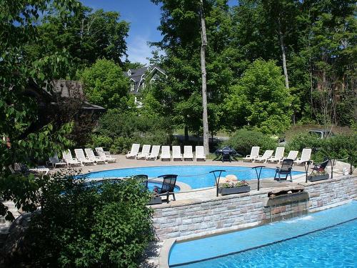 Piscine - 10-102 Ch. Des Quatre-Sommets, Mont-Tremblant, QC - Outdoor With In Ground Pool