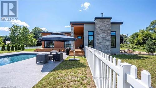 8037 Walkers Drive, Strathroy-Caradoc, ON - Outdoor With In Ground Pool