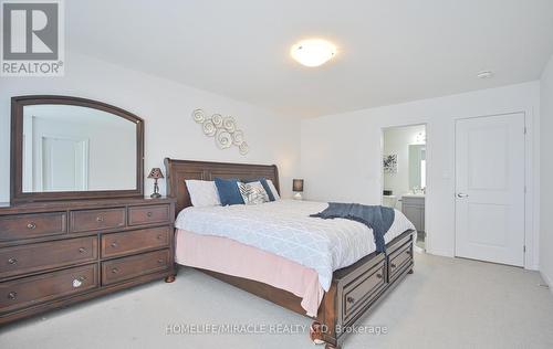 32 Bellhouse Avenue, Brantford, ON - Indoor Photo Showing Bedroom