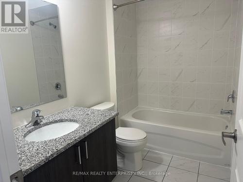 54 Bayardo Drive, Oshawa, ON - Indoor Photo Showing Bathroom