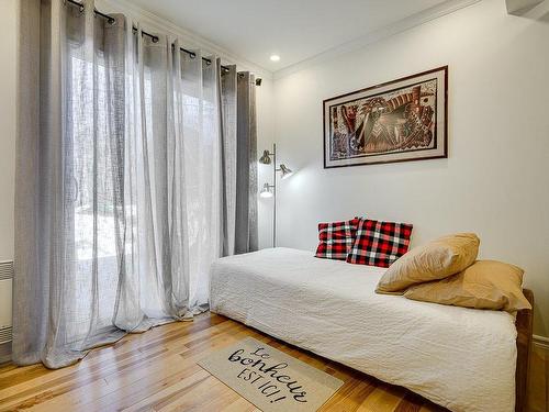 Chambre Ã Â coucher - 5000 Rue Du Bougeoir, Sainte-Adèle, QC - Indoor Photo Showing Bedroom