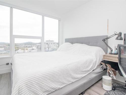 1505-777 Herald St, Victoria, BC - Indoor Photo Showing Bedroom