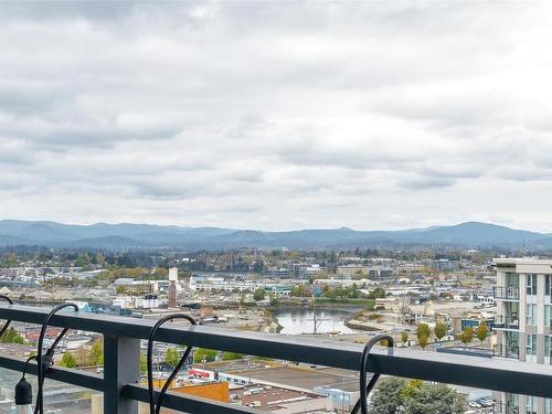 1505-777 Herald St, Victoria, BC - Outdoor With Balcony With View