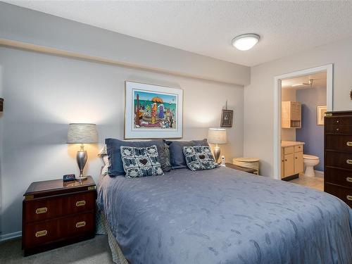 105-505 Cook St, Victoria, BC - Indoor Photo Showing Bedroom