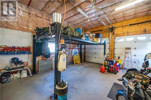 499 Sheppard Avenue, Pembroke, ON - Indoor Photo Showing Garage