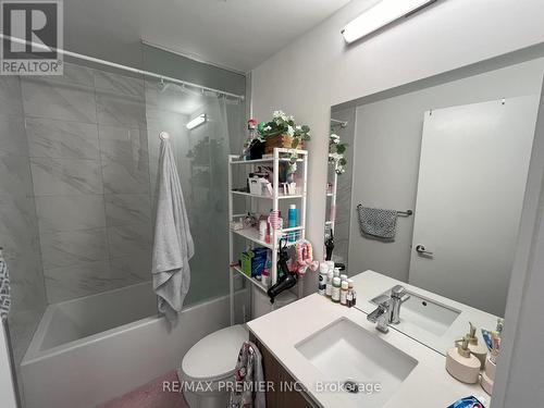 716 - 158 Front Street E, Toronto, ON - Indoor Photo Showing Bathroom