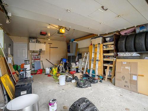 Garage - 472 Rue Bertie, Saint-Jérôme, QC - Indoor Photo Showing Garage