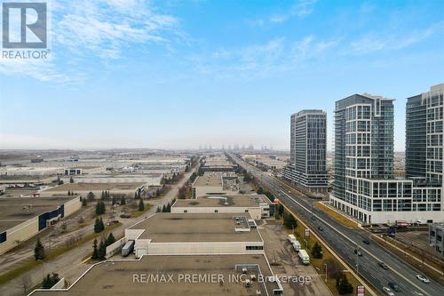 #1807 -9075 Jane St, Vaughan, ON - Outdoor With View