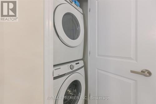 #1807 -9075 Jane St, Vaughan, ON - Indoor Photo Showing Laundry Room