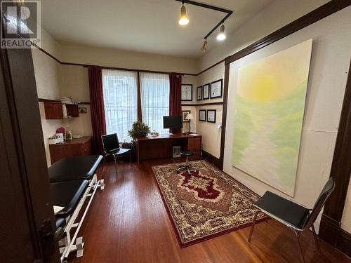 823 Baker  Street, Nelson, BC - Indoor Photo Showing Other Room