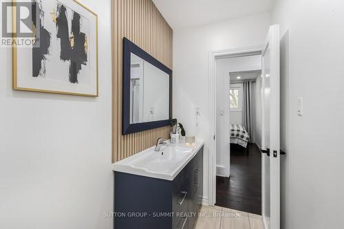 601 Geneva Street, St. Catharines, ON - Indoor Photo Showing Bathroom