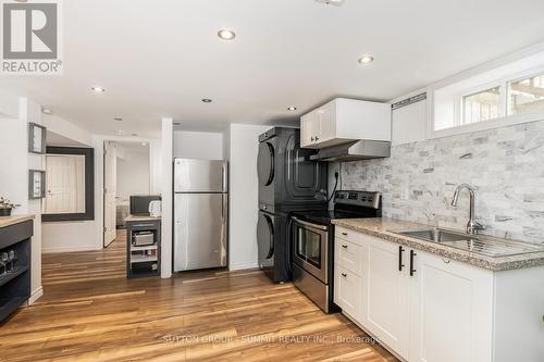 601 Geneva Street, St. Catharines, ON - Indoor Photo Showing Kitchen With Upgraded Kitchen