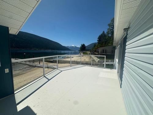 3220 Highway 3A, Nelson, BC - Outdoor