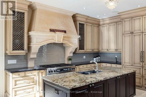 1180 Birchview Road, Mississauga, ON - Indoor Photo Showing Kitchen With Double Sink With Upgraded Kitchen